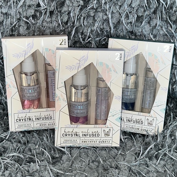 ɴᴡᴛ Crystal Infused Body Oil Sets🔮 - Picture 1 of 5